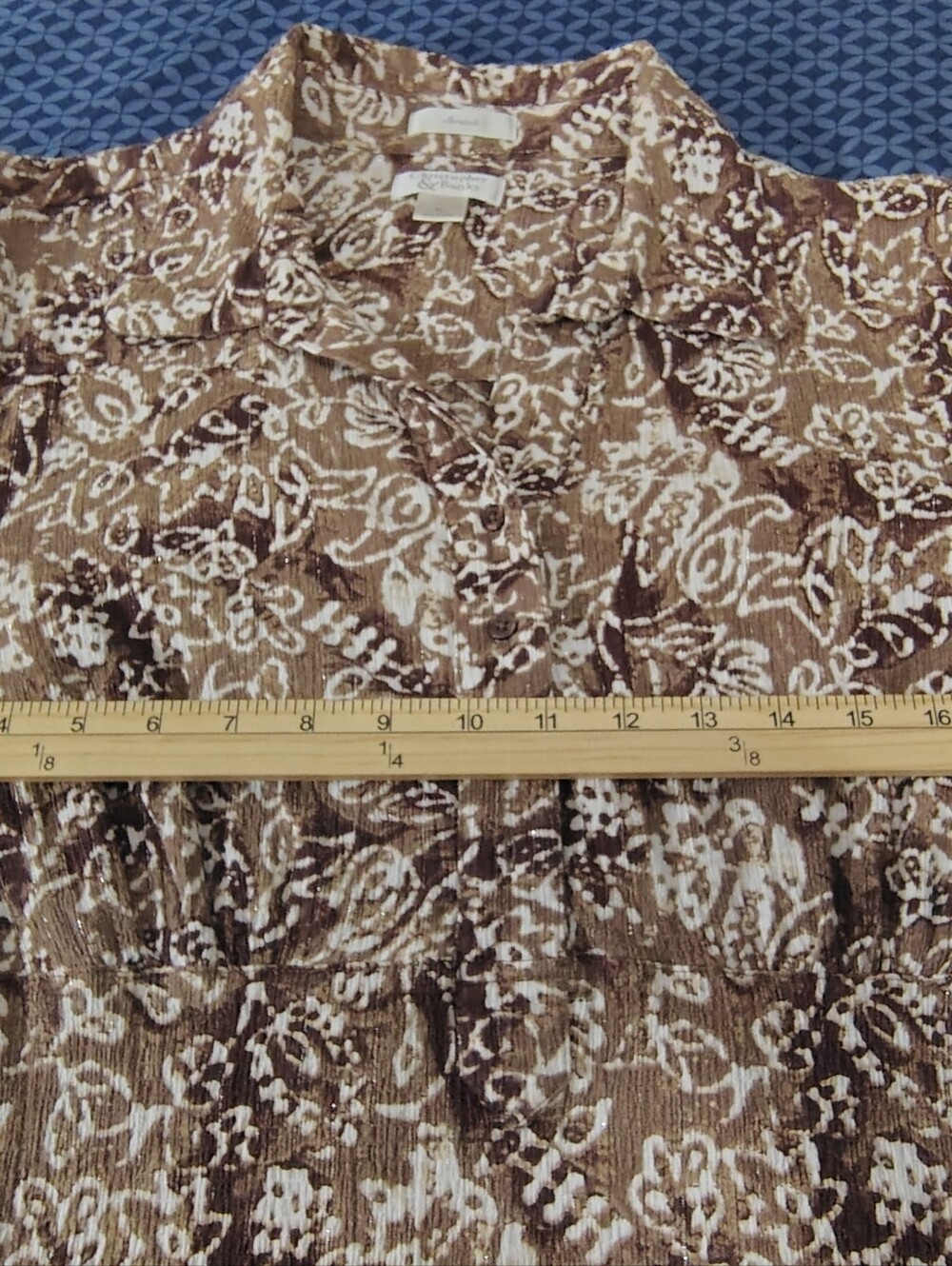 Christopher & Banks women's Brown and Cream Floral Short Sleeve Blouse Size XL - Picture 3 of 7